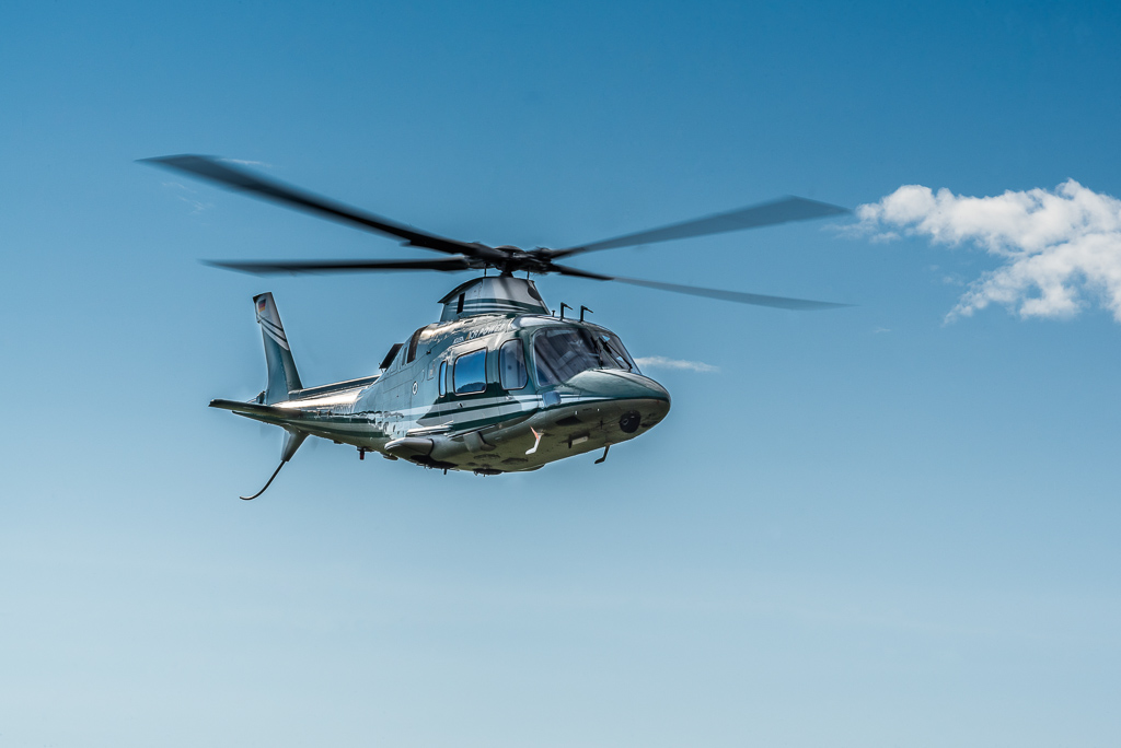Helikopterflug