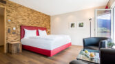 Classic Doppelzimmer Double Room Eiger 02 Belvedere Swiss Quality Hotel Grindelwald