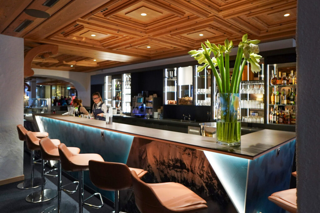 Bar Grindelwald 1 1