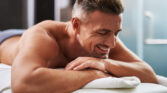Wellness Massage Mann geniessen 114994198 l