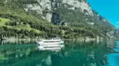 Quinten MS vor Seerenbachfaelle tuerkis Walensee Schiff
